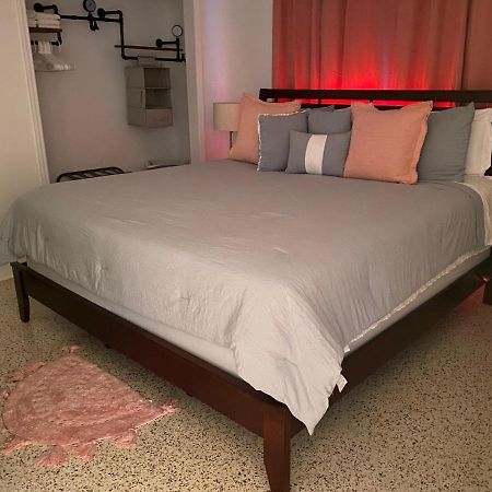 Stayover In Miami Home 2Br - 1Bth - Free Parking Esterno foto
