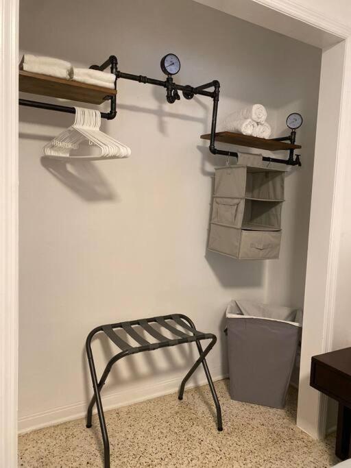Stayover In Miami Home 2Br - 1Bth - Free Parking Esterno foto