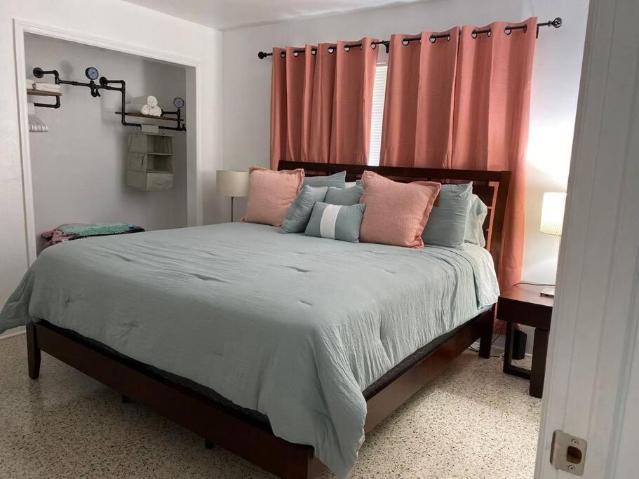 Stayover In Miami Home 2Br - 1Bth - Free Parking Esterno foto