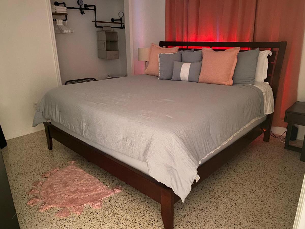 Stayover In Miami Home 2Br - 1Bth - Free Parking Esterno foto